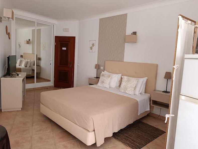 Costamar Apartment Lagos Exterior photo